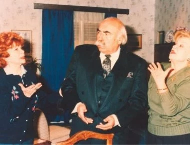 Πέθανε ο Νίκος Κούρος, ο αγαπητός «φαρμακοποιός» της σειράς «Ρετιρέ»